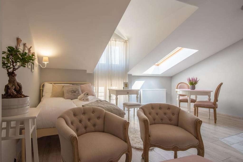 クラクフApartament O Wysokim Standardzie W Centrum Miastaアパートメント エクステリア 写真