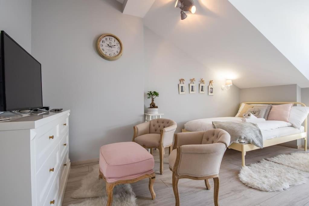 クラクフApartament O Wysokim Standardzie W Centrum Miastaアパートメント エクステリア 写真